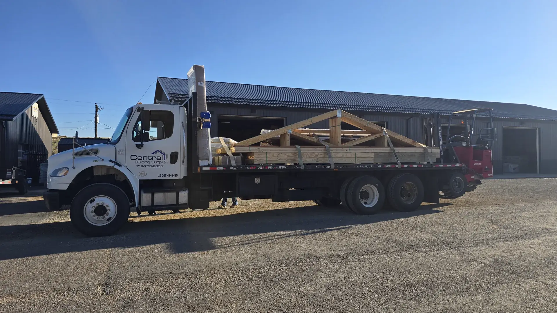 cbs truss delivery truck
