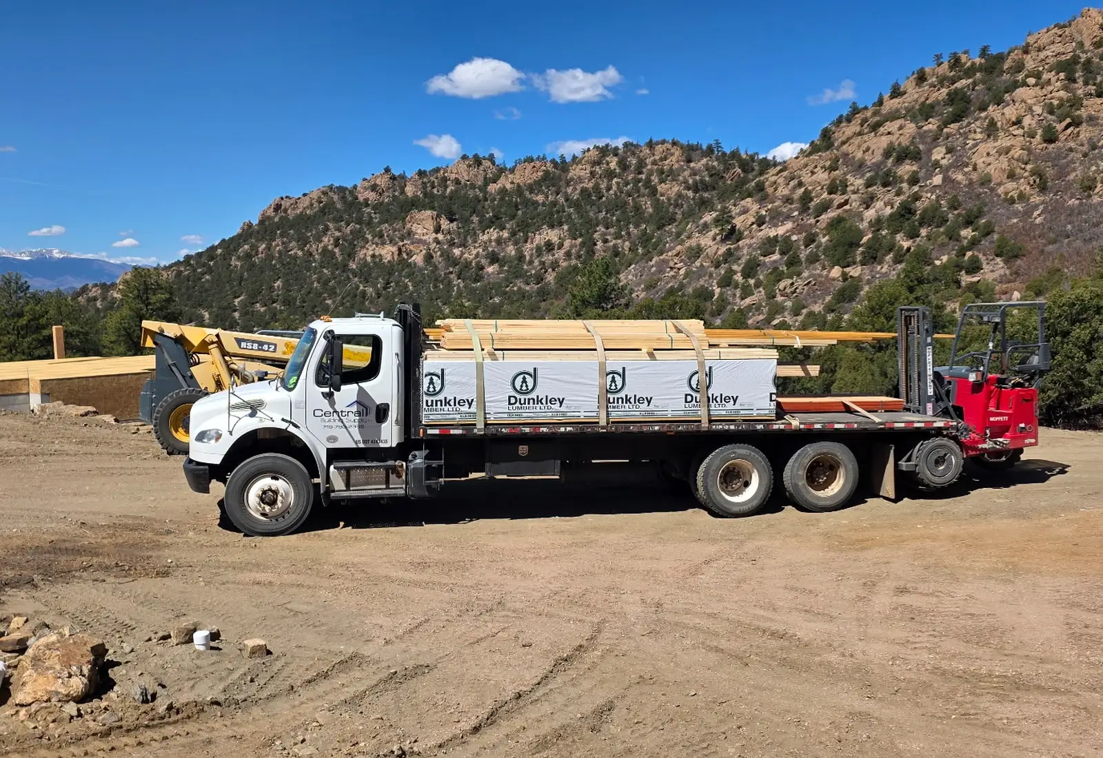 siding panel delivery